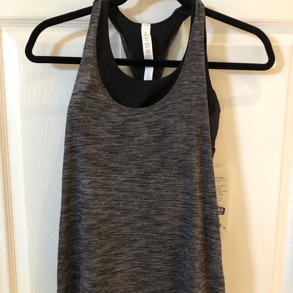 Lululemon Twist and Toil tank NWT size 4